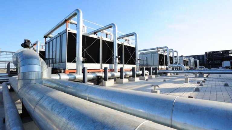 AI Data Centers and Water: Why Cooling Requirements Are Shaping Where New Facilities Are Built
