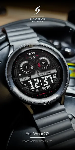 SH054 Watch Face, WearOS watch screenshot 2