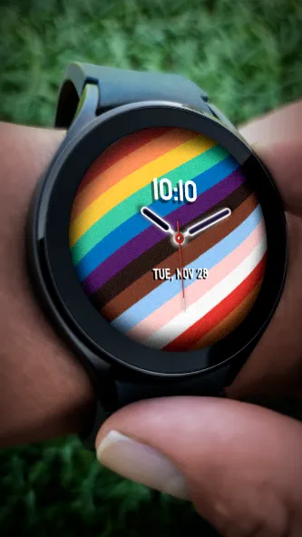 Pride Rainbow Love Watch Face screenshot 3
