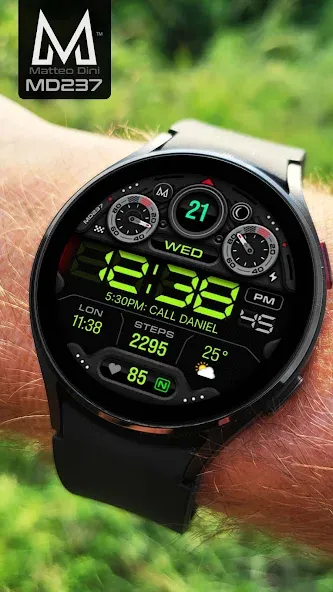 MD237 Digital watch face screenshot 5