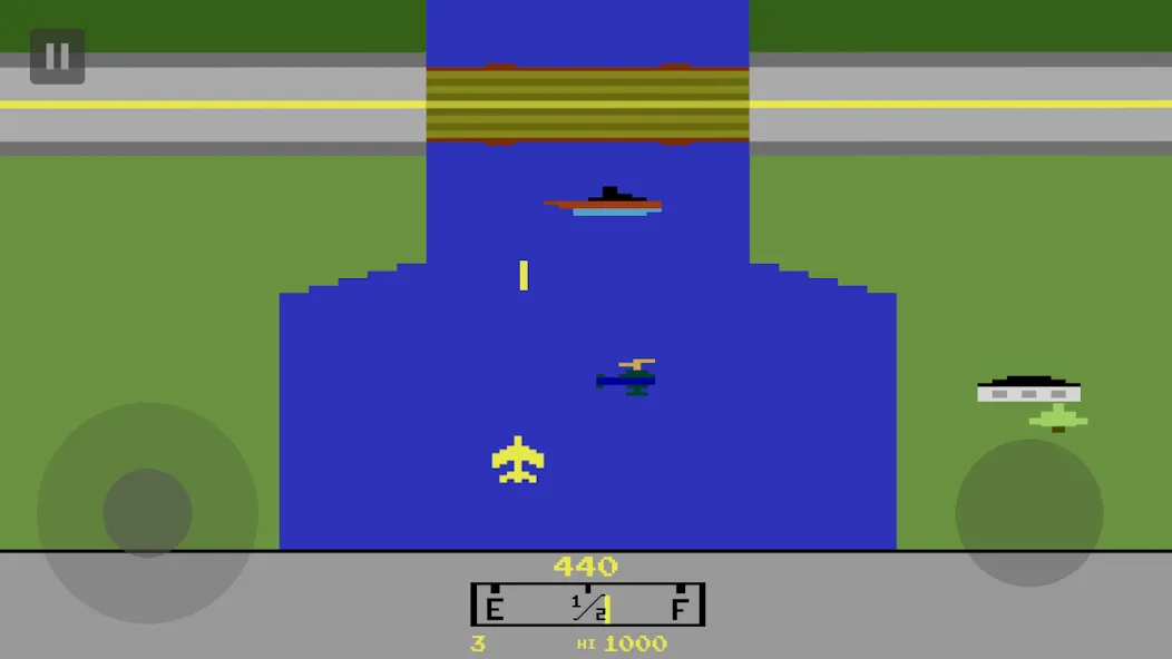 River Raiders: Retro Arcade screenshot 3