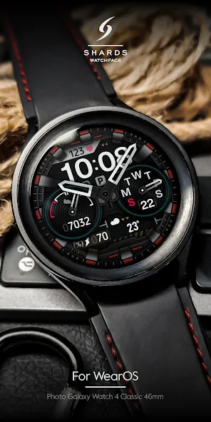 SH042 Watch Face, WearOS watch screenshot 4